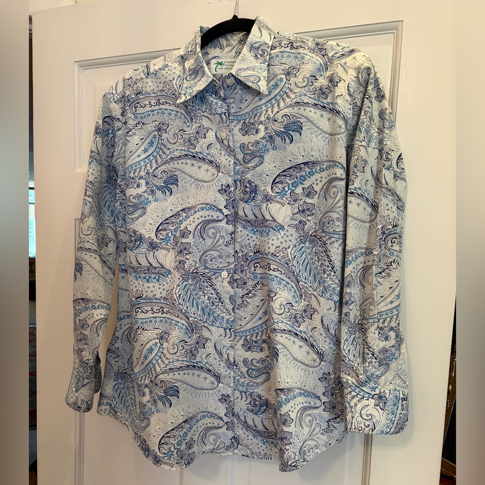 Elegant Blue Paisley Women's Button Down Shirt Cotton